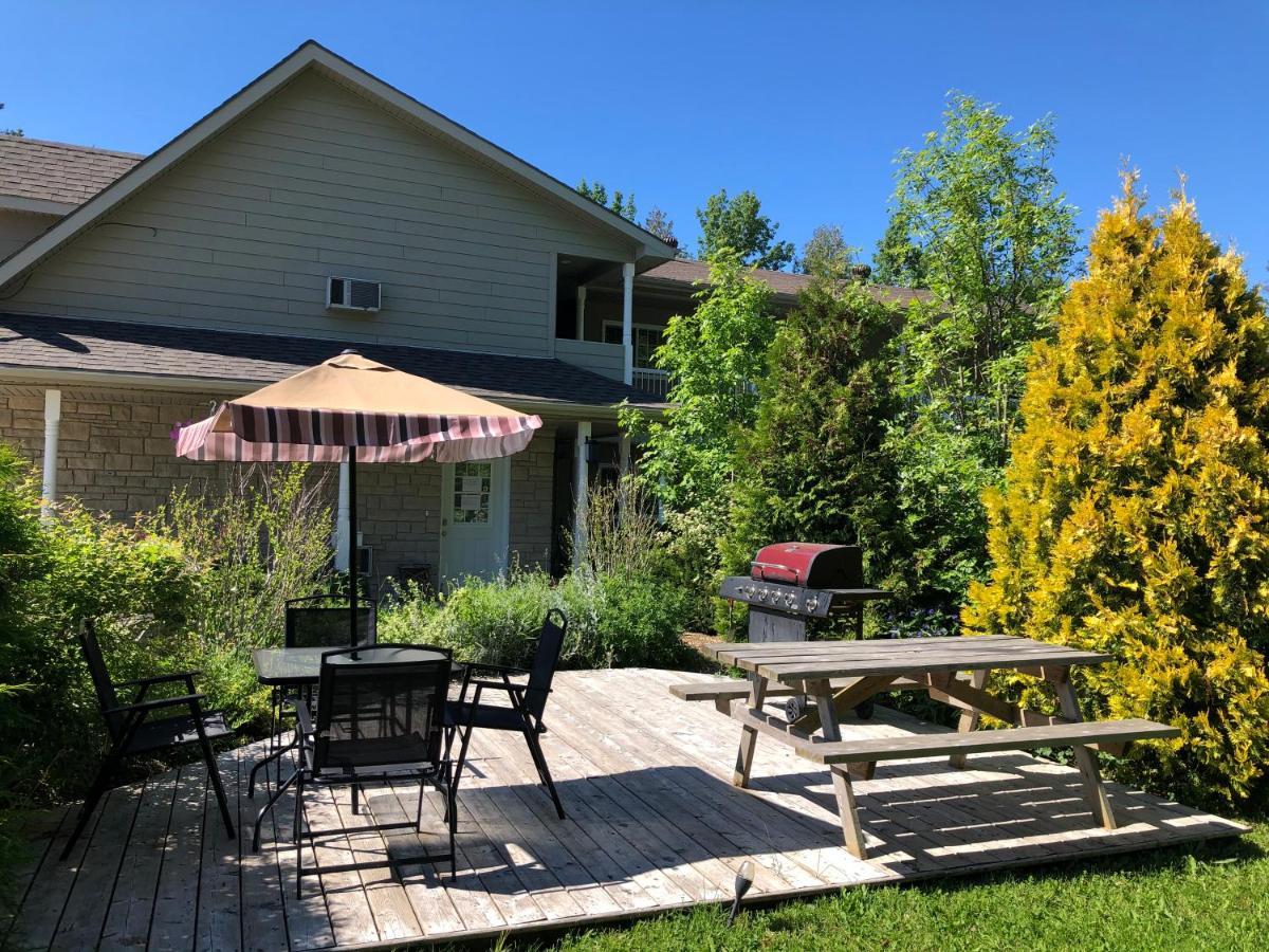 Adventure The Bruce Inn - Recently Renovated With Outdoor Hot Tub Tobermory Extérieur photo